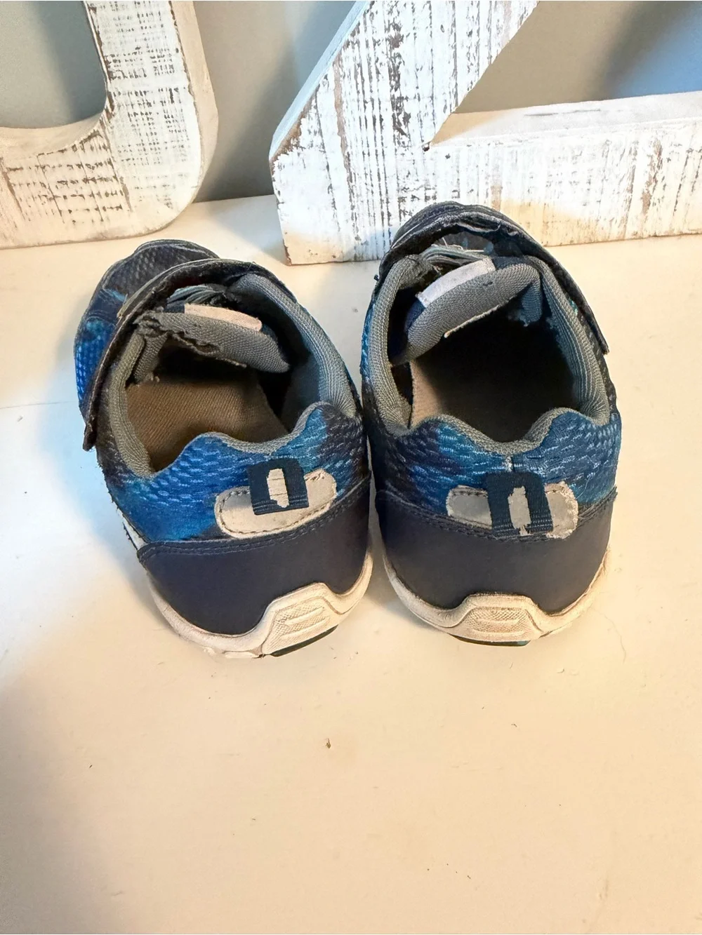 Tsukihoshi Kids Navy and Teal Athletic Sneakers